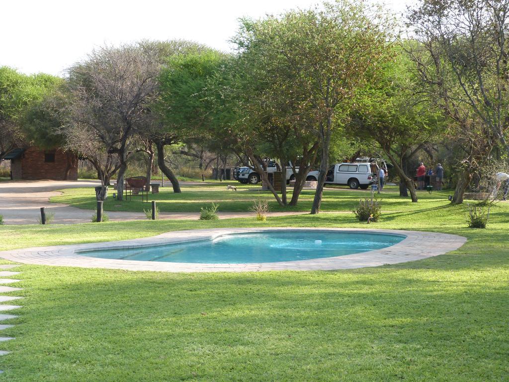 Woodlands Stop Over And Lodge Francistown Exterior photo