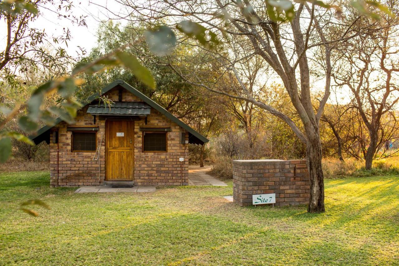 Woodlands Stop Over And Lodge Francistown Exterior photo